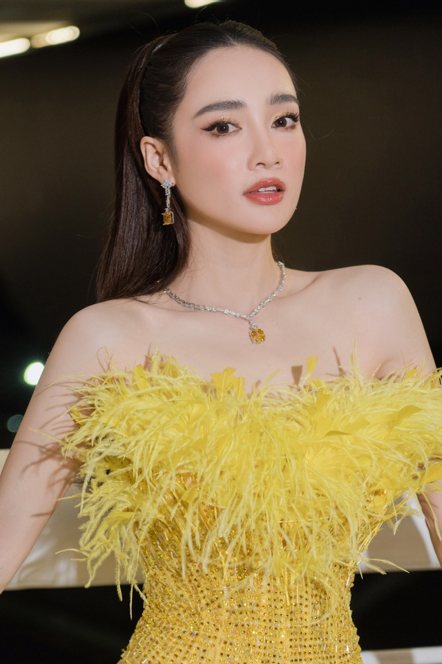 Tranh cãi top 7 ngọc nữ đẹp nhất Việt Nam: Tăng Thanh Hà mất hút, 1 người bị chê không xứng đáng- Ảnh 8.