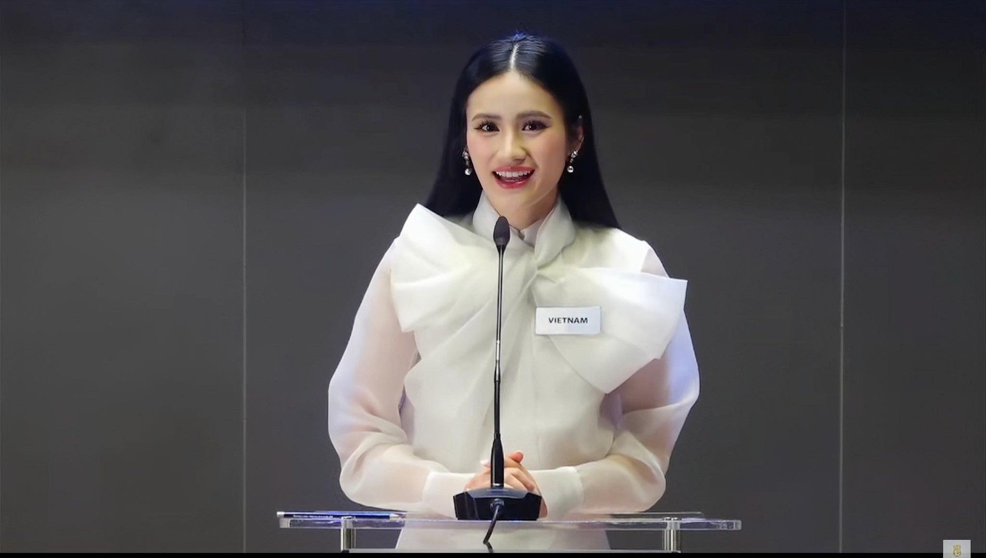 Hoa hậu Ý Nhi có tia hi vọng le lói tại Miss World sau khi liên tục out top- Ảnh 3.