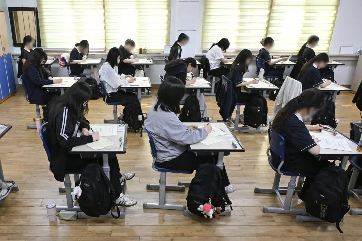 Thi thể 3 thiếu nữ được tìm thấy trong bồn hoa toà chung cư, xã hội Hàn Quốc rúng động- Ảnh 2.