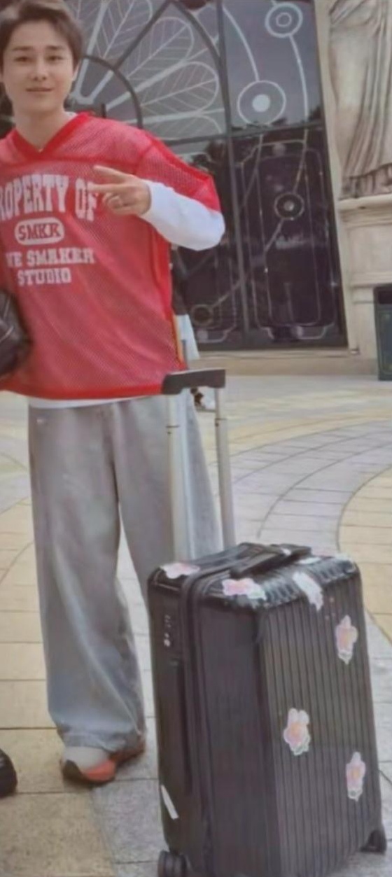 Hết chối cãi: Bích Phương và tình trẻ kém 6 tuổi bị