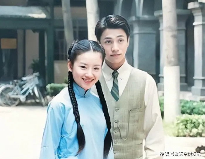 Hơn 20 năm trước, từng có một ngọc nữ không cần trang điểm và ăn diện cầu kỳ vẫn