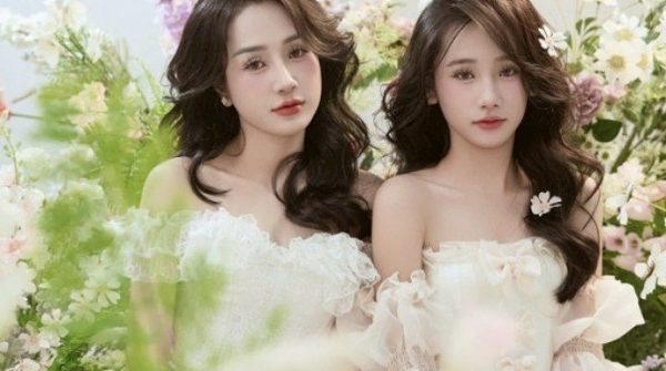 Cộng đồng mạng ngỡ ngàng trước hình ảnh mẹ con như chị em sinh đôi ở Thanh Hóa 1735798529 317 thumbnail width740height495 anh cat 3 2 auto cropjpg