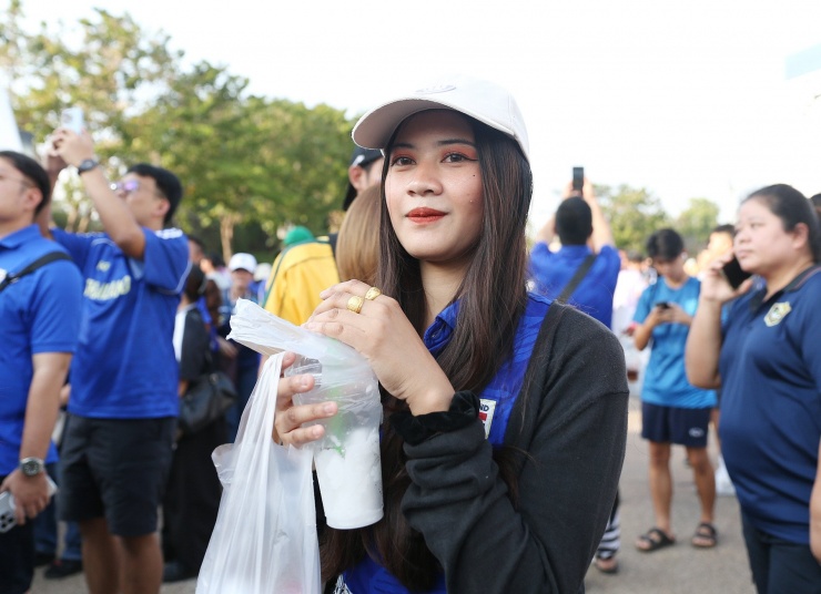 1736078039-cdv-chung-ket-29-98751-width1900height1378 Bóng hồng Việt Nam và Thái Lan đọ sắc ở chung kết ASEAN Cup - 3