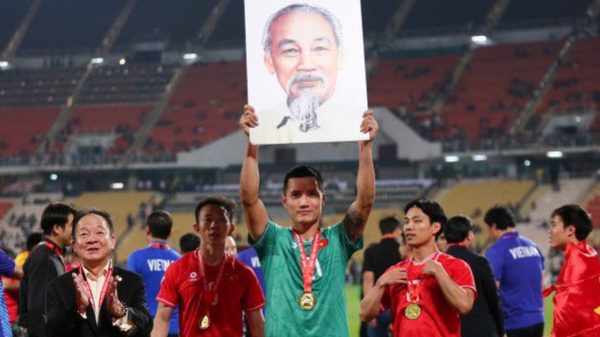 Nguyễn Đình Triệu từng bỏ dở bóng đá, nằm mơ cũng không dám nghĩ đến vô địch ASEAN Cup 2024 1736146171 189 thumbnail width1200height628jpg