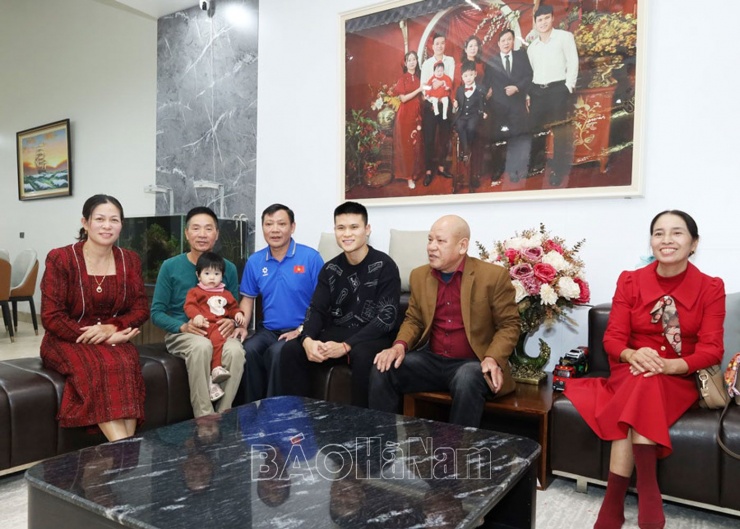 1736560722-52-10131-2-14680-width1400height1003 Soi độ giàu của Phạm Tuấn Hải - nhân vật chỉ cần 8 phút để khiến người Thái sốc nặng - 12