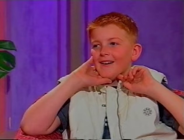 1736733253-ro5-7621-7929-8598-width631height481 Rory Callum Sykes trên sóng truyền hình khi còn nhỏ.