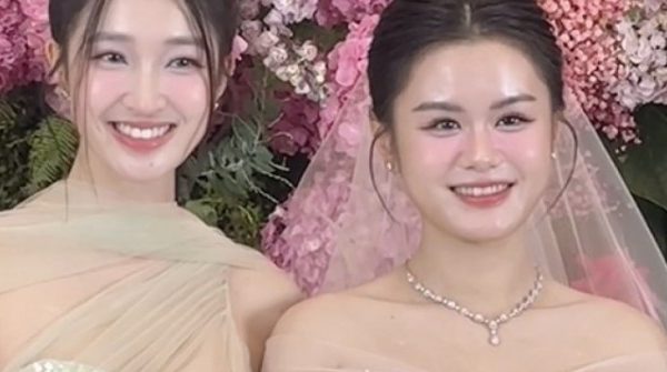 Sắc vóc anh trai, chị dâu Á hậu Phương Nhi khiến dân mạng khen ngợi hết lời 1737012404 38 thumbnail width740height495 anh cat 3 2 auto cropjpg