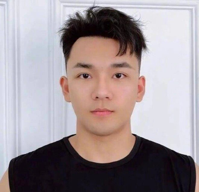 1737123134-them-nam-dien-vien-thoat-khoi-bon-buon-nguoi-sau-28-ngay-tinh-trang-mong-tay-tiet-lo-cuc-hinh-tung-t-duong-trach-ky-2-4-8508-828-width660height636 Thêm nam diễn viên thoát khỏi bọn buôn người sau 28 ngày, tình trạng móng tay tiết lộ