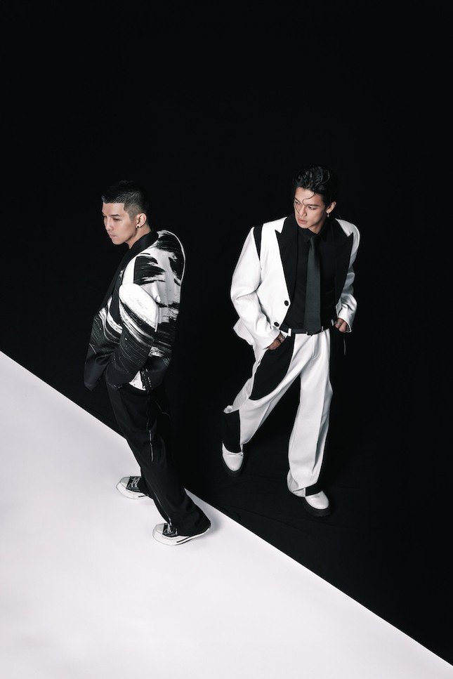 1737539381-6-9206-3168-width645height967 Thêm 2