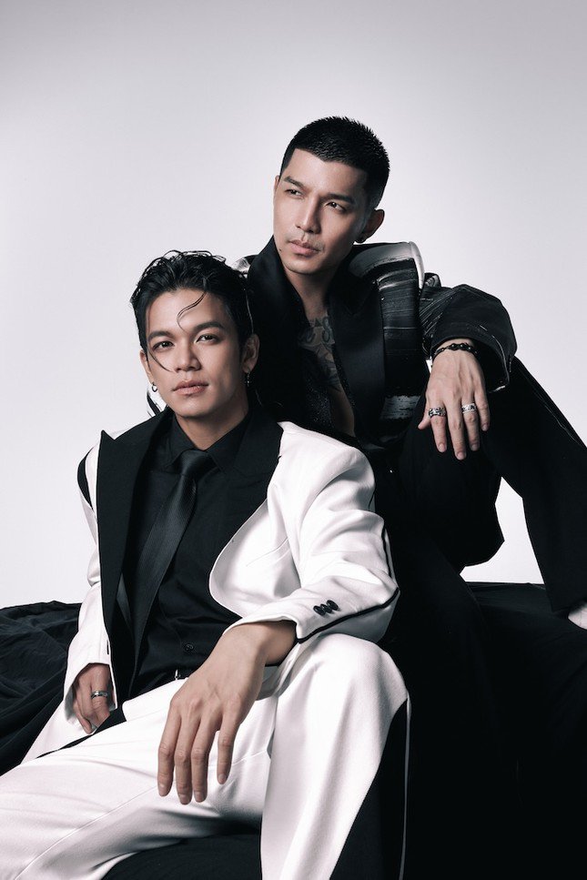 1737539381-7-3916-810-width645height967 Thêm 2