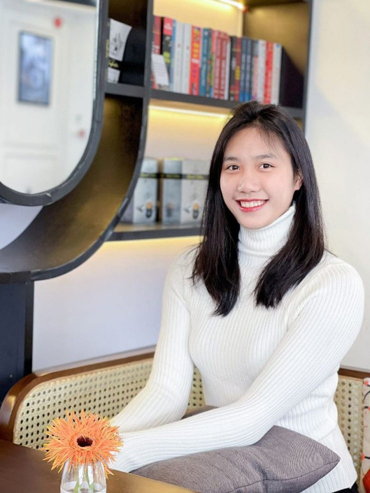 1738044885-van-ha-u20-bc-6-76102-width900height1200 Sắc vóc gây thương nhớ của dàn Hoa khôi bóng chuyền Việt Nam - 9