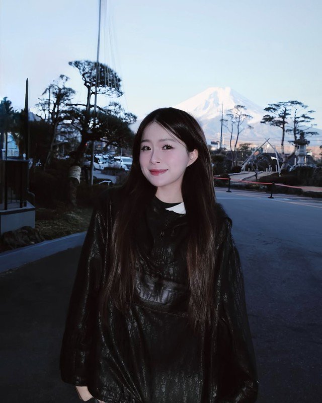 Khai màn năm mới,