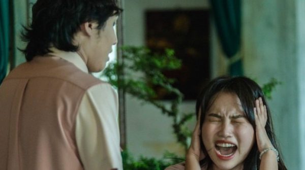 Phim ma Phương Mỹ Chi đóng chính cấm khán giả dưới 18 tuổi 1738999675 32 thumbnail width740height495 anh cat 3 2 auto cropjpg