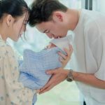 Thủ môn Đặng Văn Lâm và vợ đón con trai đầu lòng 1739932706 827 thumbnail width740height495 anh cat 3 2 auto cropjpg