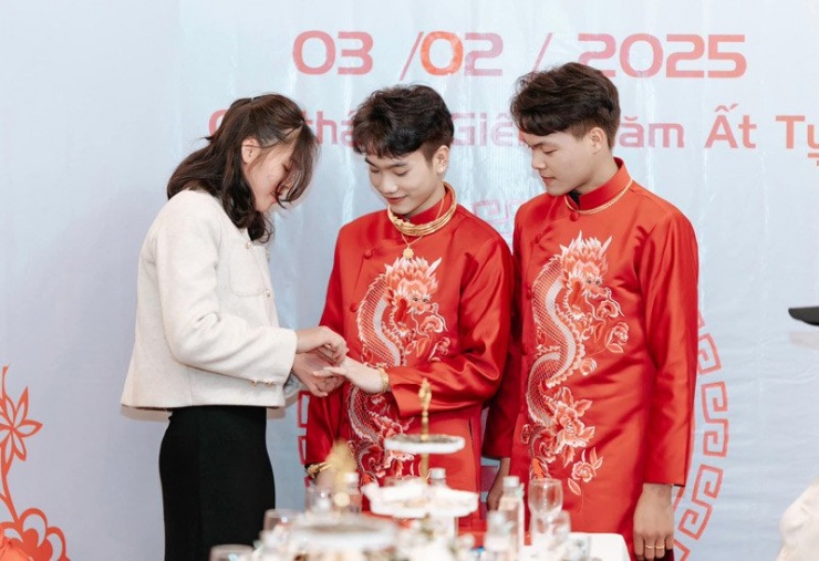 1740794467-tien-dat-4-width800height548 Cặp đôi nhận được lời chúc phúc của nhiều người