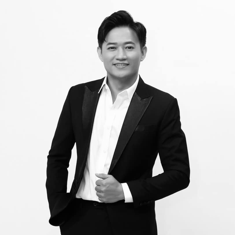 Toàn cảnh lễ thủy táng cố diễn viên Quý Bình ở biển Cần Giờ: Một hành trình tiễn biệt đầy nước mắt- Ảnh 4.