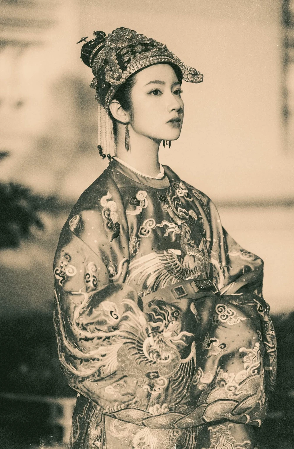 1741483852-nam-phuong-hoang-hau-1-8648-5724-widthheight Ảnh Hồng Ân đã qua xử lý màu. Ảnh: NVCC