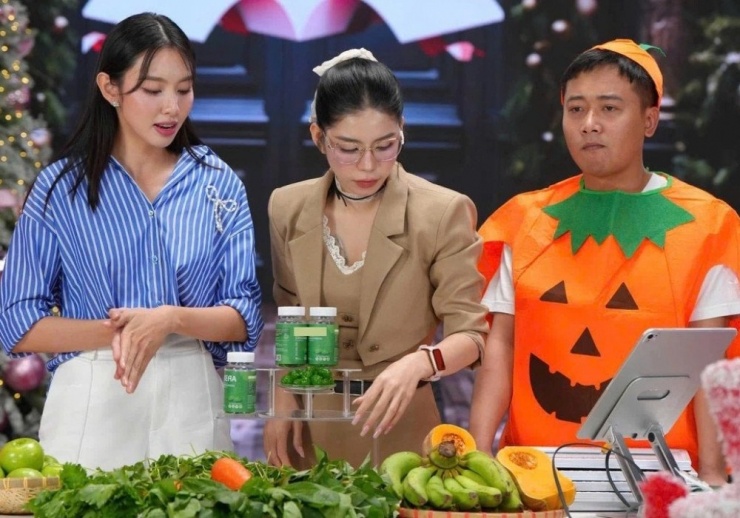 Hoa hậu Thùy Tiên, Hằng Du Mục và Quang Linh Vlogs bị chỉ trích vì quảng cáo sản phẩm