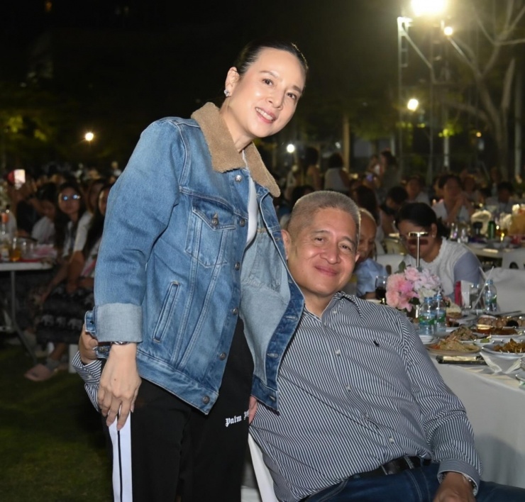 Chuyện tình Madam Pang và chồng Đại tá cảnh sát - 8