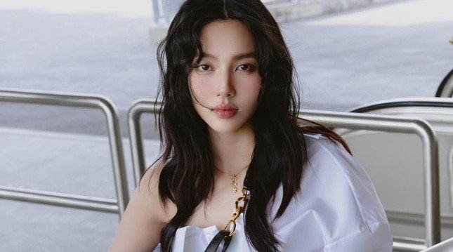 Thùy Tiên hối hận, cúi đầu xin lỗi - 2