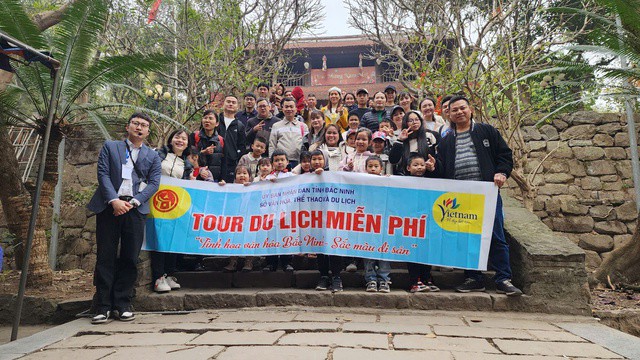 Tỉnh Bắc Ninh mở tour du lịch miễn phí để thu hút du khách sau hiệu ứng MV Bắc Bling. Ảnh: Giao thông