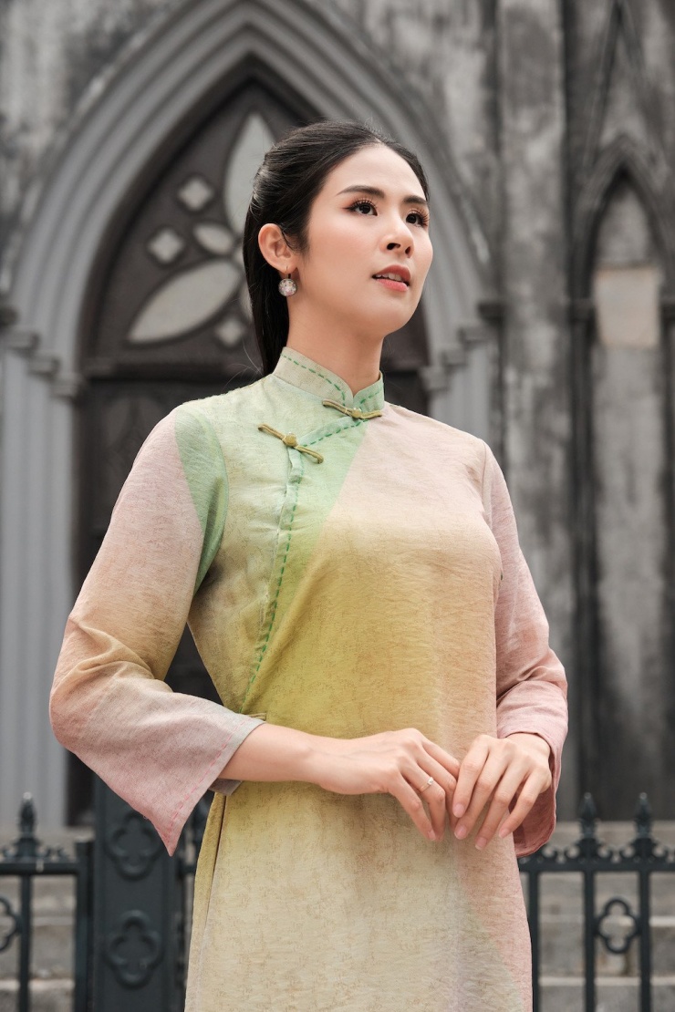 Hoa hậu Ngọc Hân tận hưởng hạnh phúc sau 6 năm kết hôn - 4