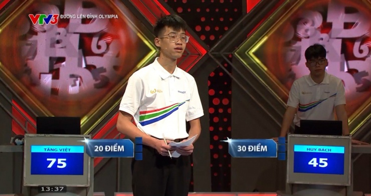 Liên tục có màn thể hiện