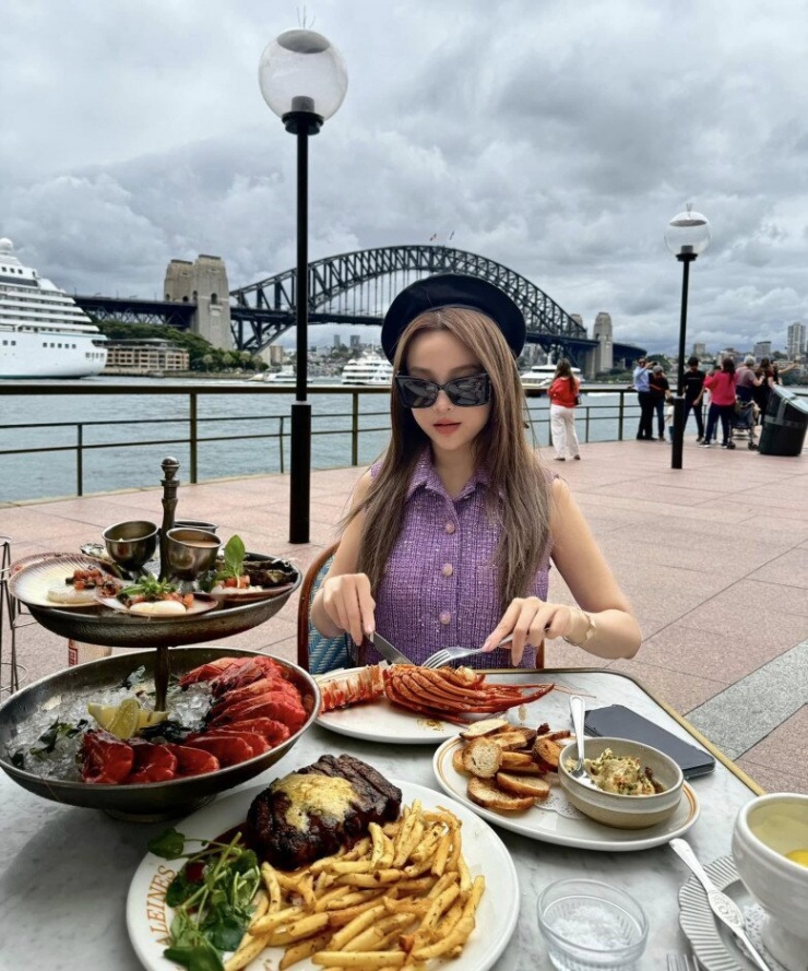 Huyền Baby xây biệt thự cùng bạn thân để an dưỡng tuổi già, thiết kế sang trọng như phong cách quý tộc châu Âu - 8