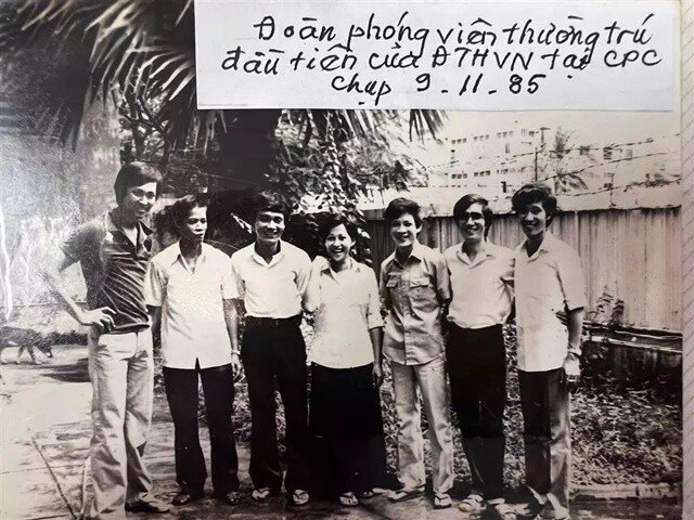 Bố ruột MC Trần Quang Minh đình đám trên tivi một thời: Loạt ảnh hiếm thời trẻ và lý do 2 lần hoãn cưới - 3