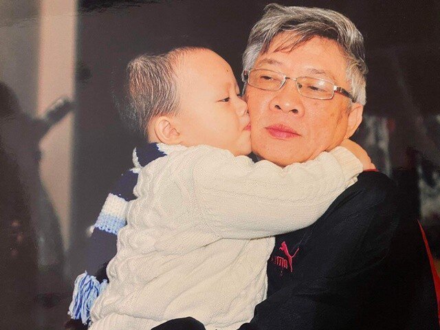 Bố ruột MC Trần Quang Minh đình đám trên tivi một thời: Loạt ảnh hiếm thời trẻ và lý do 2 lần hoãn cưới - 11