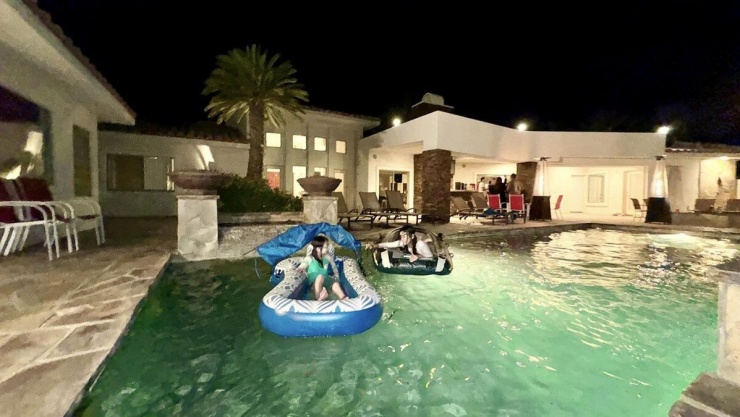 Cô gái 16 tuổi năm xưa yêu danh hài Bảo Quốc, giờ sống hạnh phúc và sung túc trong biệt thự 45 tỷ đồng - 6