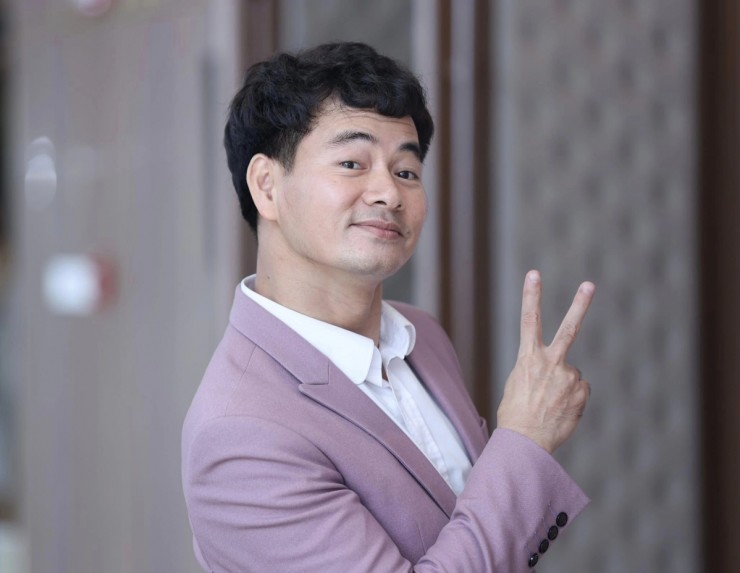 Khi quay phim, Xuân Bắc 23 tuổi, mới tốt nghiệp Đại học Sân khấu Điện ảnh một năm. Anh thể hiện sự thay đổi của nhân vật trong mỗi giai đoạn: Từ cậu học sinh ngây ngô đến khi trở thành gã giang hồ vào tù ra tội. Nhưng dù bị đẩy vào đường cùng, Núi vẫn giữ được phần bản chất tốt đẹp trong con người, đó là sự lương thiện, tình thương dành cho gia đình.