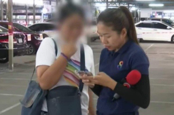 Cô Whee - người vợ ở Thái Lan của Ji Tan - quyết định không tranh giành gì với người vợ chính thức. Ảnh: Channel 8.