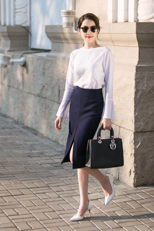 Cô từng liên tục vướng ồn ào