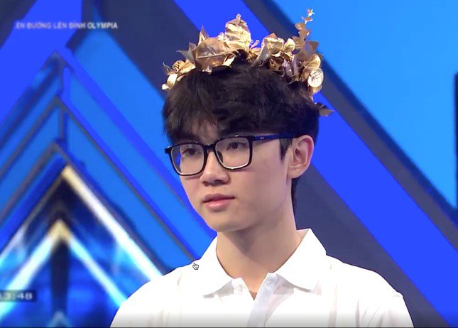 1745137810-tienphong-olympia1-438-14-width645height462 Đỗ Xuân Thái (THPT Phan Đình Phùng, Hà Nội) giành vòng nguyệt quế trận tuần đầu tiên quý III.