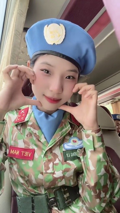 Loạt khoảnh khắc gây xao xuyến của các nữ chiến sĩ: A50 đúng là đỉnh nóc, kịch trần - 14