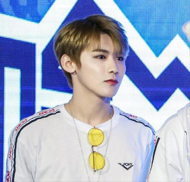 Người hâm mộ anh bàng hoàng