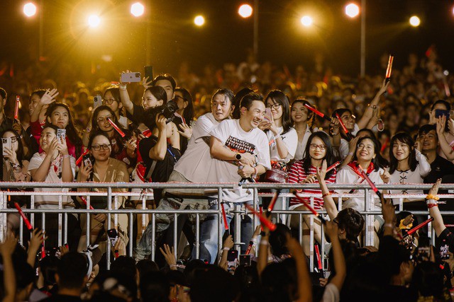 Khán giả phấn khích vì các anh tài