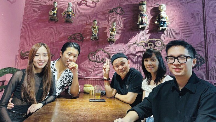 Hôn nhân của 2 nghệ sĩ quê Bắc Ninh: Người cưới vợ “Hoa hậu Hàng Buồm”, người nên duyên cùng Thiếu tá xinh đẹp - 3