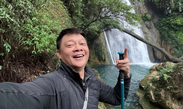 Rời VTV6, anh chuyển hướng làm blogger chuyên về du lịch.