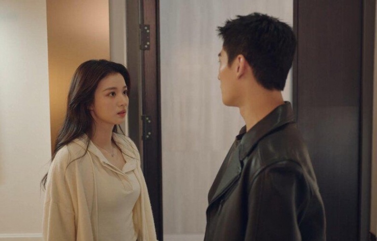 Bạn gái cũ gửi thiệp cưới, tôi từ chối thẳng nhưng liền đổi ý sau khi nhận một cuộc điện thoại - 2