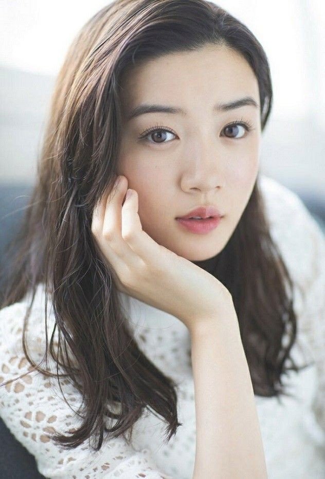 Thừa thắng xông lên, cô tiếp tục tạo dấu ấn qua hàng loạt tác phẩm như Koe Koi, Peach girl và đặc biệt là Daytime shooting star (Ánh sao băng ban ngày). Trong mắt công chúng, Mei Nagano dần trở thành biểu tượng của hình mẫu