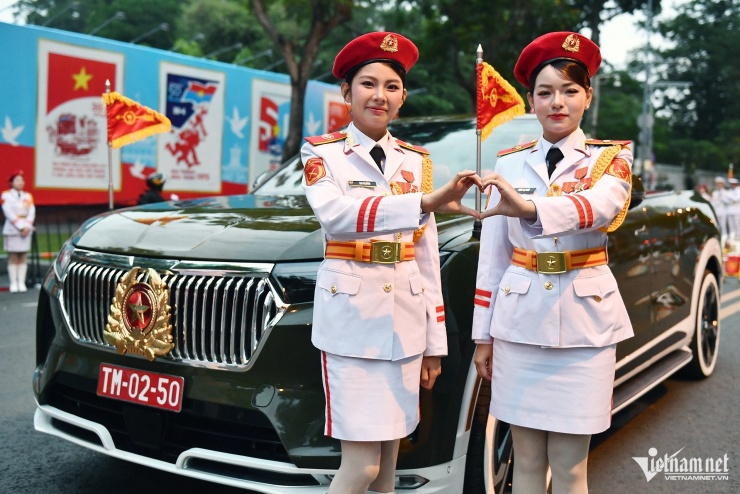 1745742105-w-chien-si-14-50069-width1920height1280 Khoảnh khắc 'lạ' của những người lính trong ngày tổng duyệt diễu binh - 16