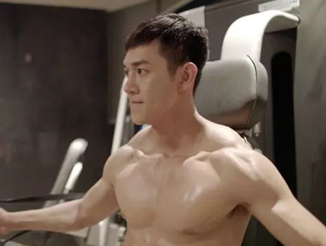 Top nam thần quân nhân trên màn ảnh Việt: Mạnh Trường giảm gần 10kg vẫn điển trai, Song Luân được khen