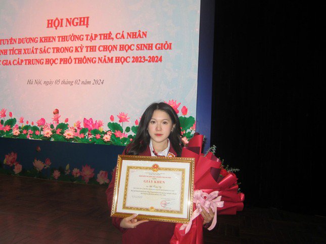 Nữ sinh từng đạt giải Ba, kỳ thi Học sinh giỏi tiếng Trung cấp Quốc gia.
