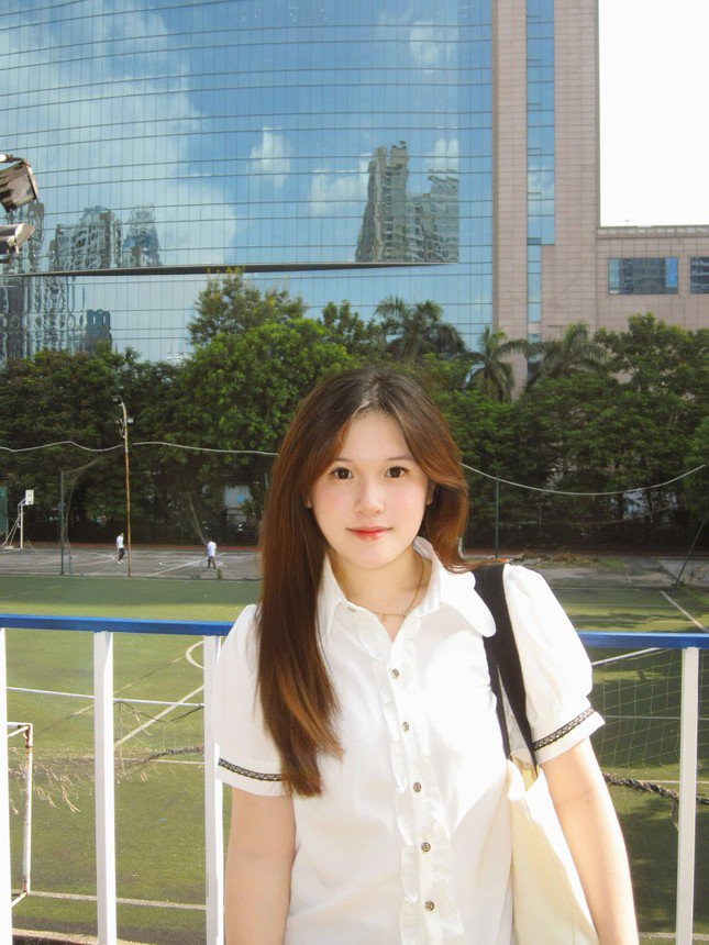 Triệu Vy hy vọng trải nghiệm và chia sẻ của bản thân sẽ giúp được các bạn cũng đang học tiếng Trung hoặc muốn ứng tuyển vào đại học Thanh Hoa.