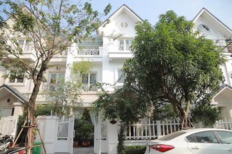 Nam ca sĩ 8X sở hữu bất động sản trải khắp từ Bắc vào Nam, tuổi 44 vẫn lẻ bóng - 3