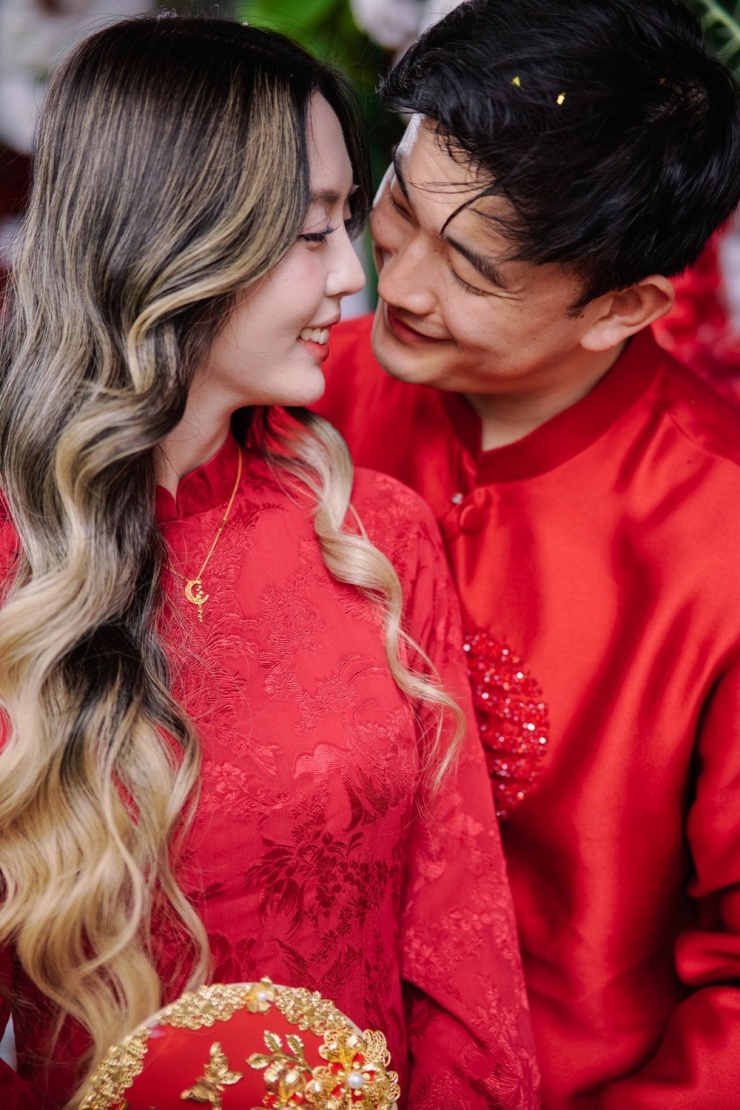 1746425012-anh-5-58208-width1000height1500 Chú rể dắt 2 con dê đi đón vợ, phía sau là chuyện hài hước - 5