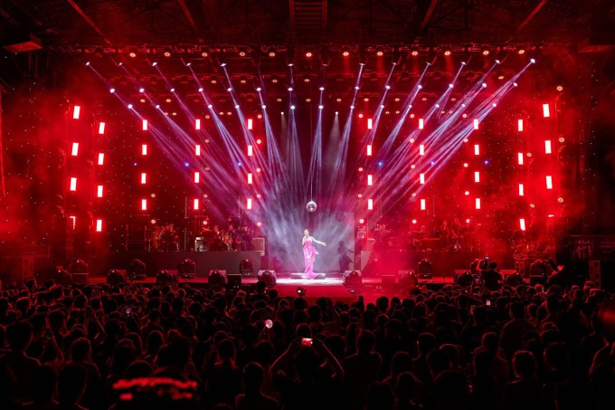 Sân khấu Lan Anh được thuê làm địa điểm tổ chức live concert UPGENERATION năm 2023 với sự góp mặt của Uyên Linh, Trung Quân, Trúc Nhân, Hoàng Dũng. Ảnh: Thiên An