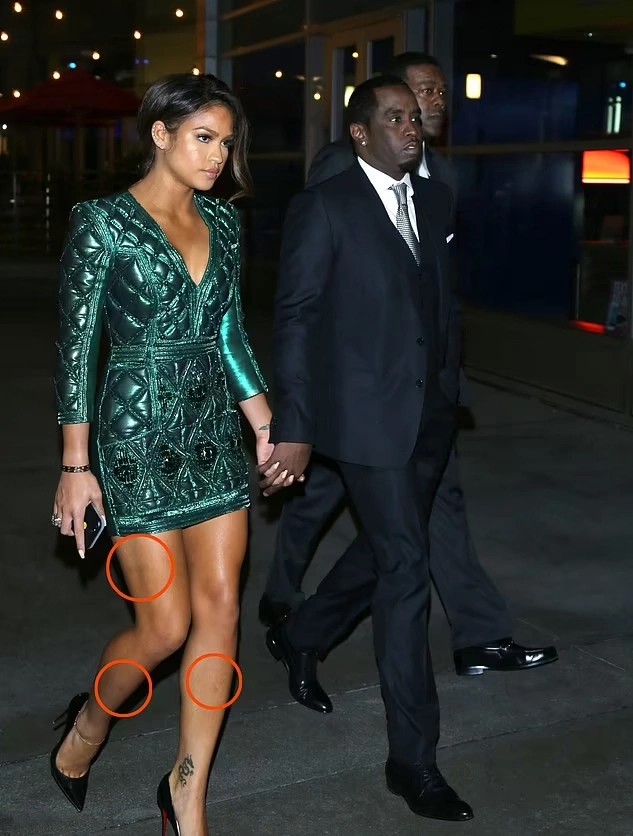 1747129777-ca-5705-4674-6411-width633height836 Hai ngày sau vụ bạo hành ở khách sạn, Cassie tới lễ ra mắt phim 'The Perfect Match' với Diddy, chân lộ nhiều vết bầm tím. Ảnh: GC